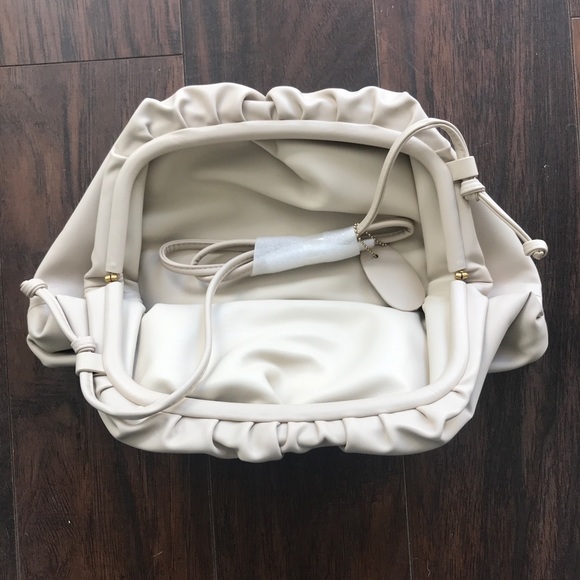 Vegan Leather Clutch - Picture 2 of 3